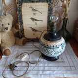 Old iron earth ceramic ball lamp base