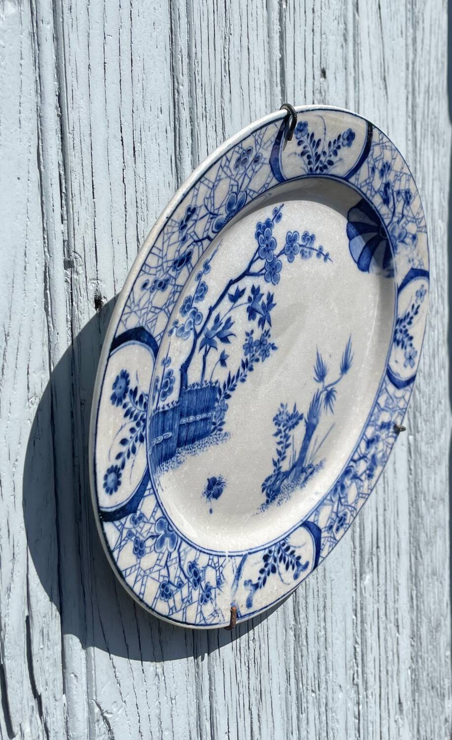 Creil and Montereau round dish in blue earthenware, "Japan" service