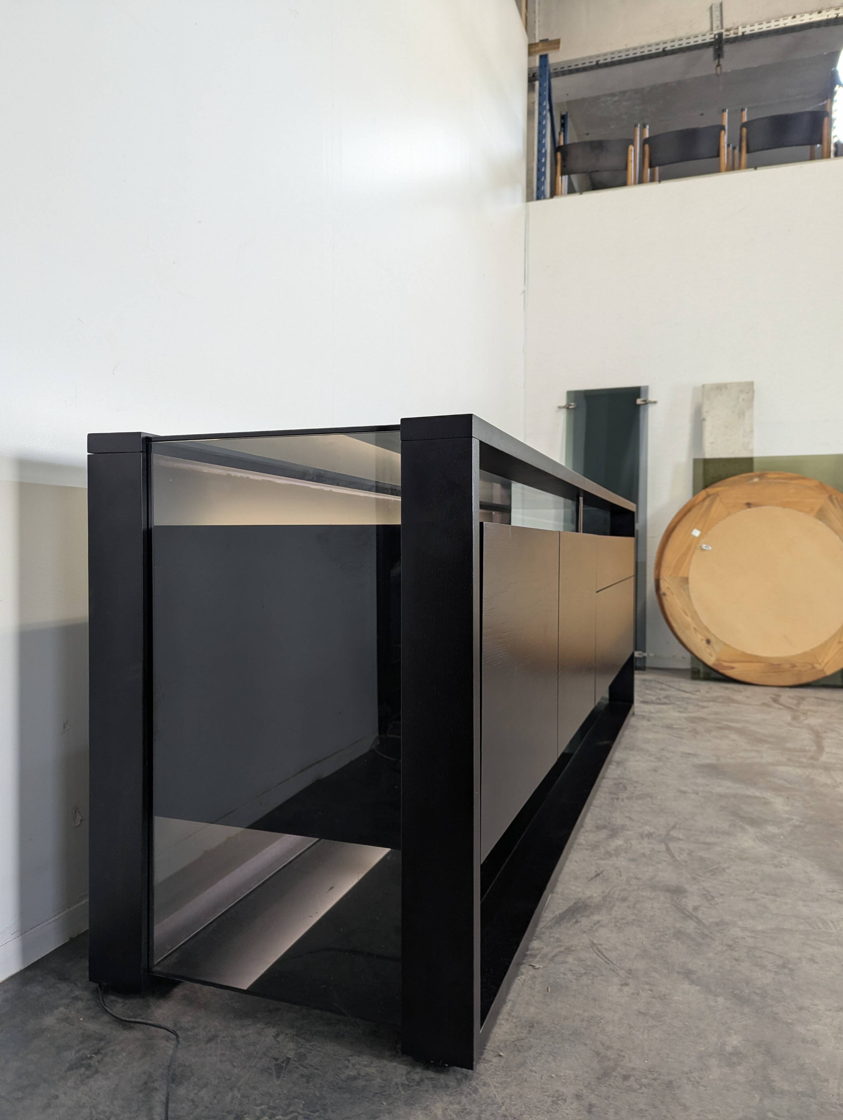 Roche Bobois enfilade model Glassbox