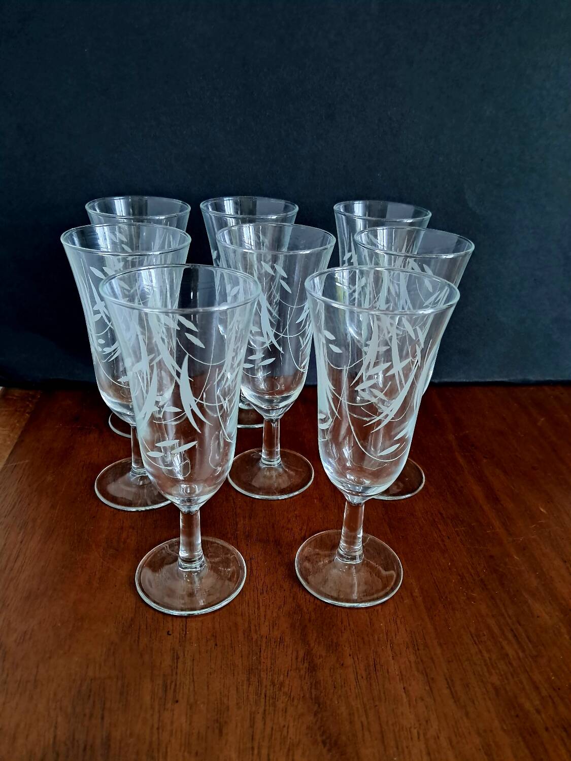 6 Luminarc foliage champagne flutes from the 60s