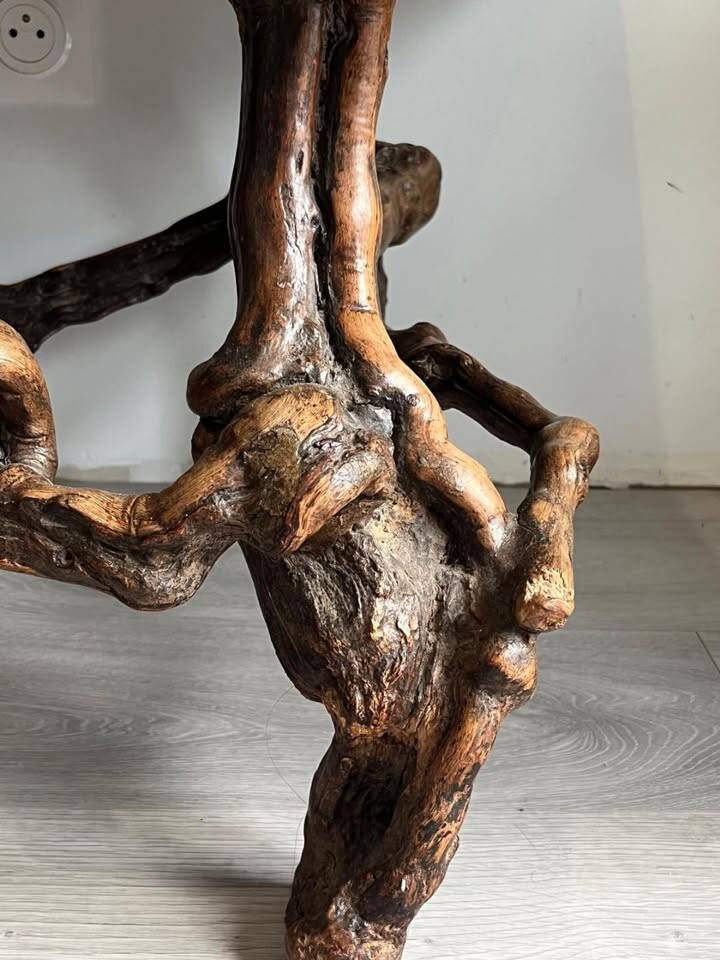 Solid wood coffee table - oak + vine roots