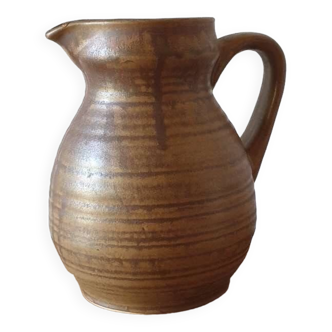 Carafe en grès