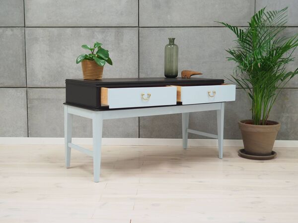 Commode en noyer, design français, années 1970, production : France