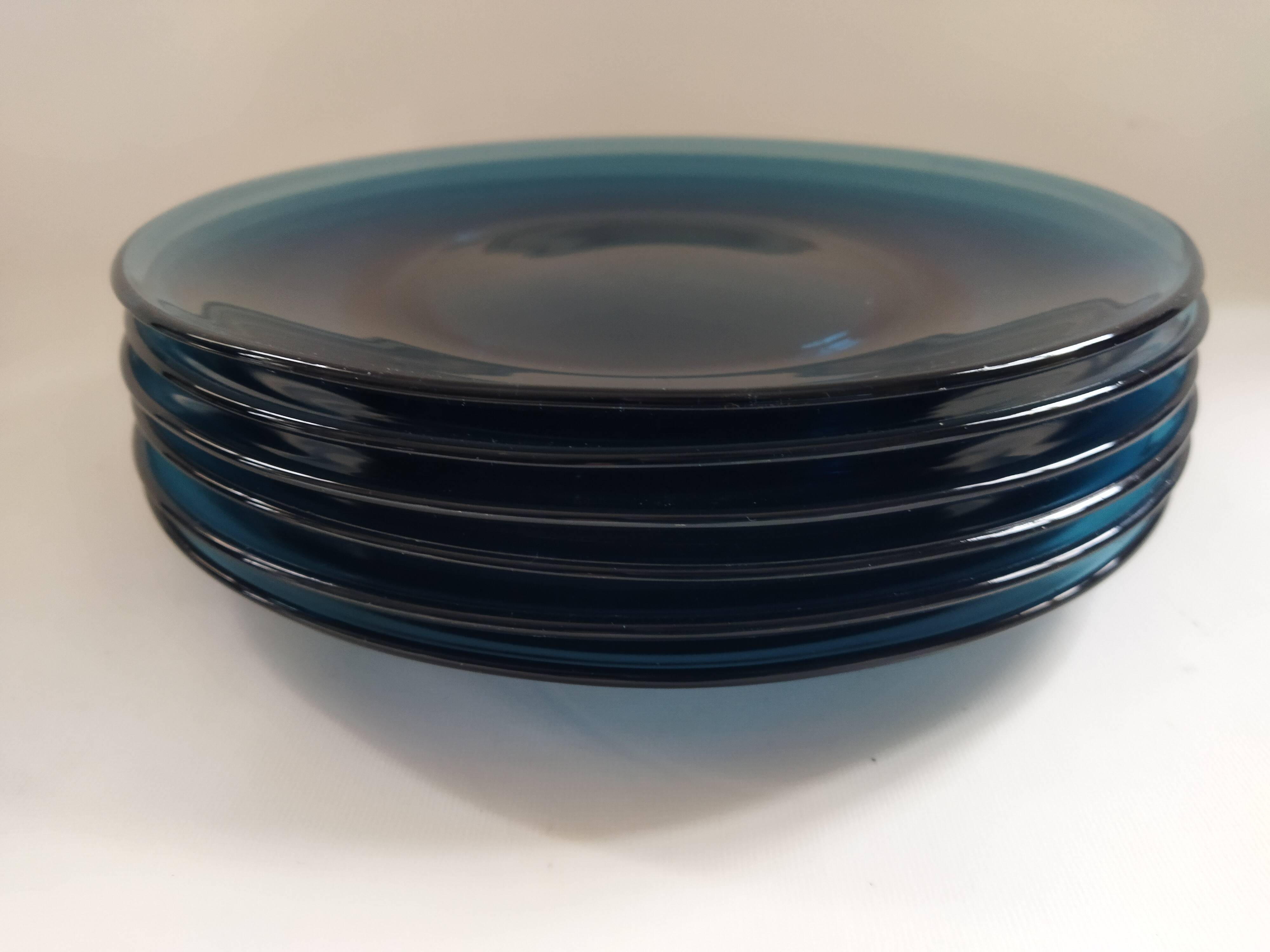 6 Vereco dinner plates