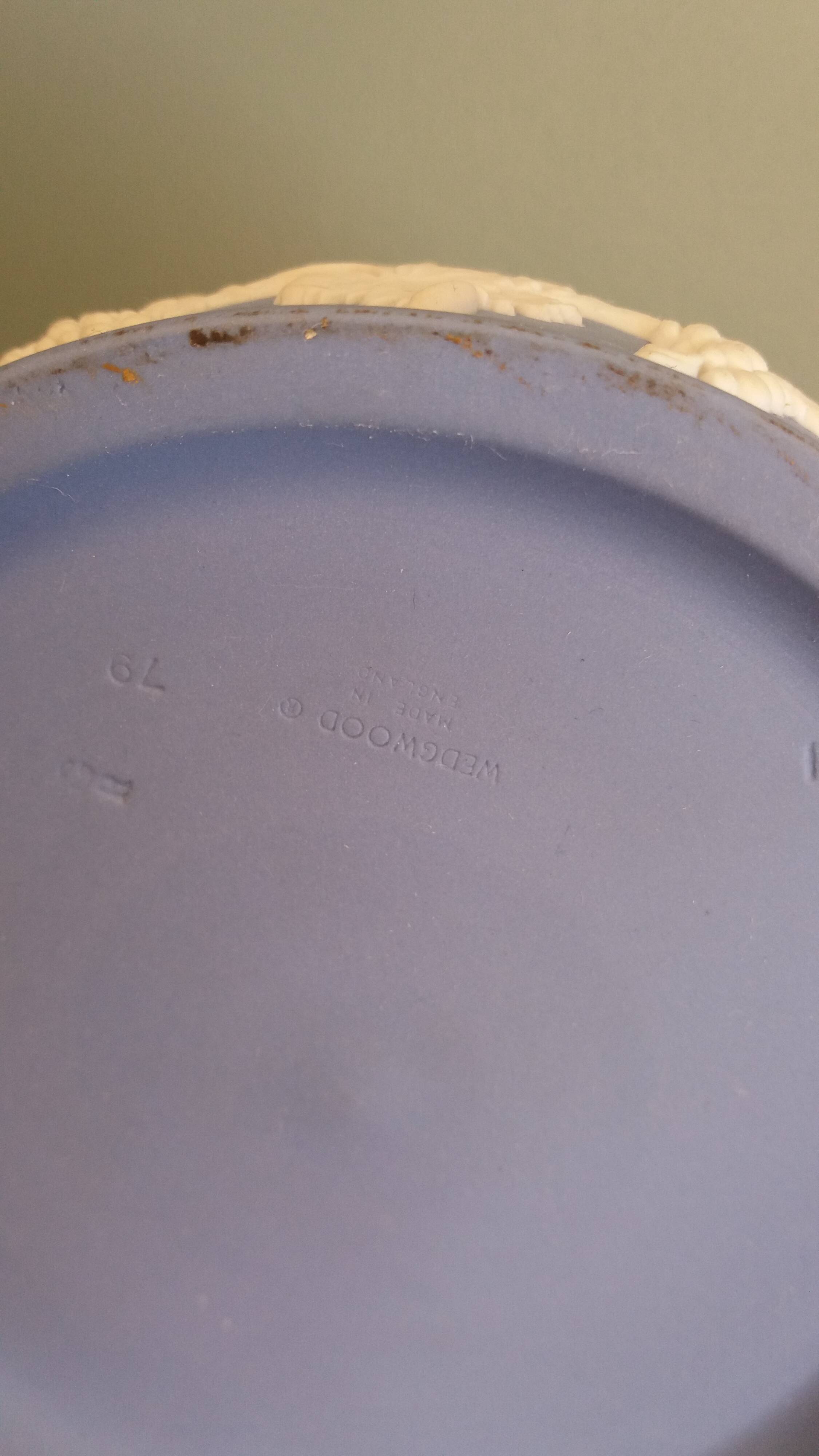 Wedgwood jasperware sweet box