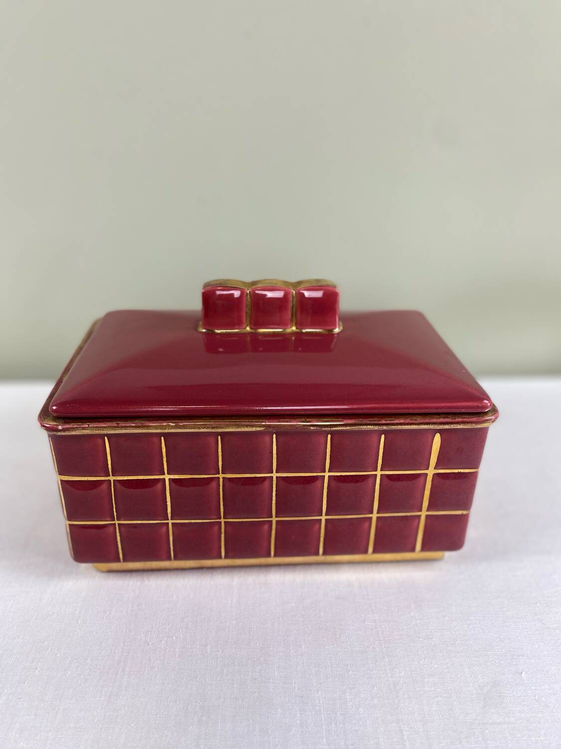 Art Deco candy box