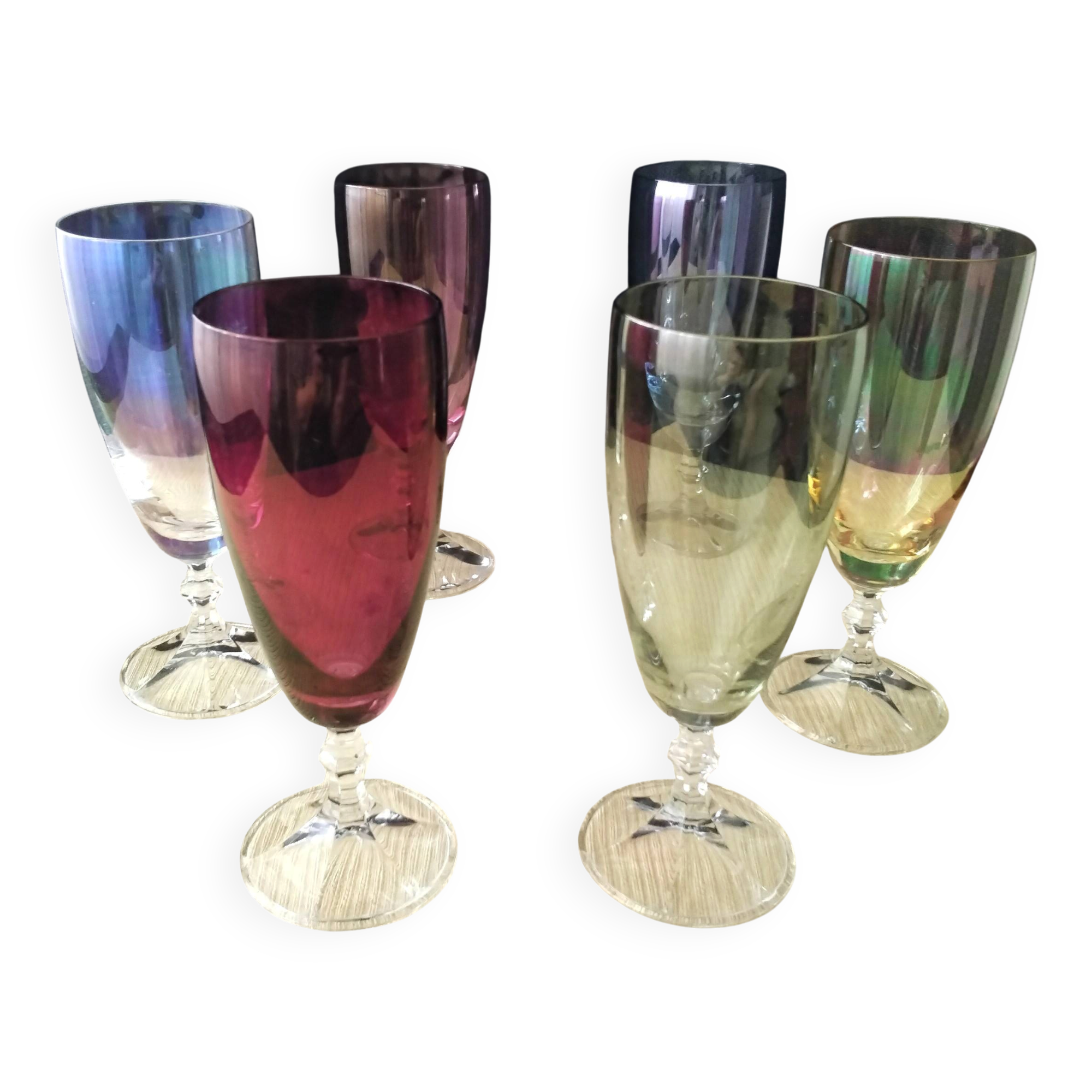 6 glass champagne flutes in different colours