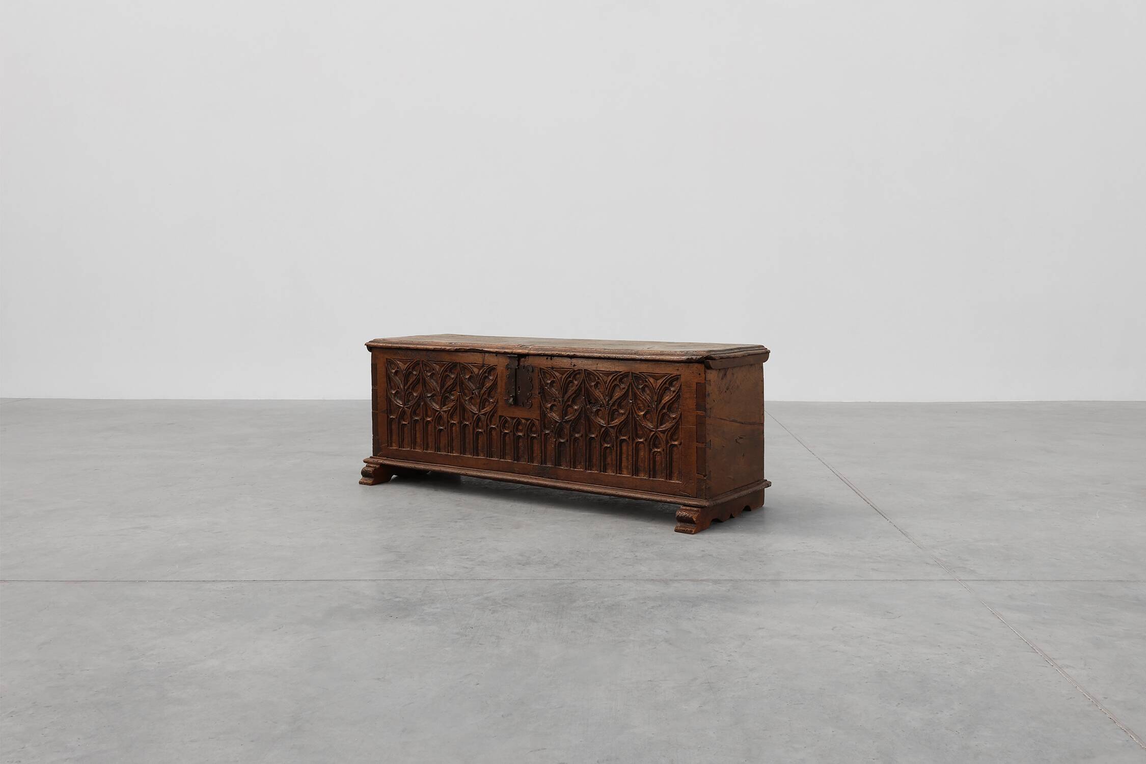 Rare Large Gothic 16th century carved solid oak chest, France