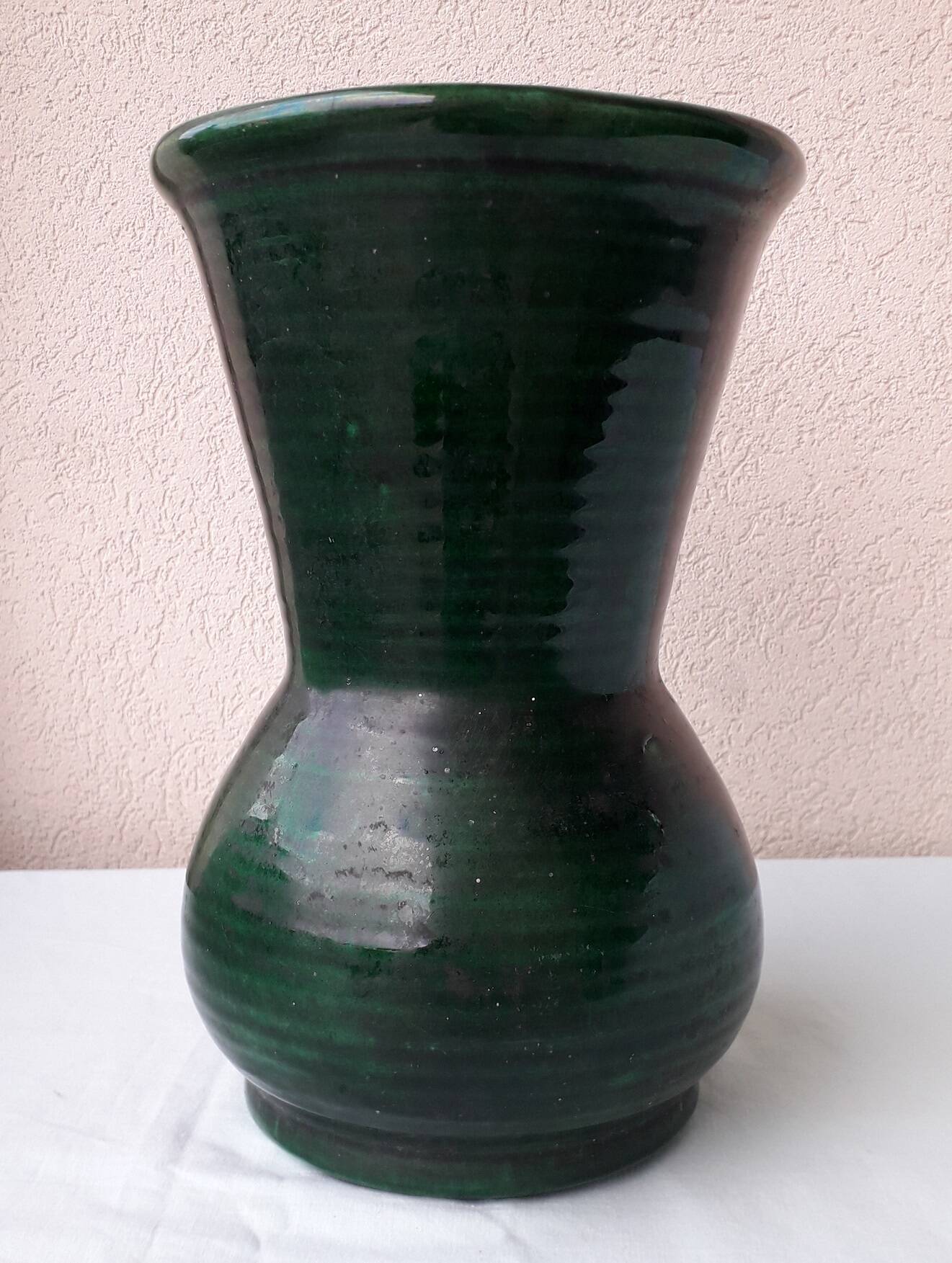Green ceramic vase