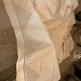 Drap ancien brodé.monogramme brodé MG 219 x 350