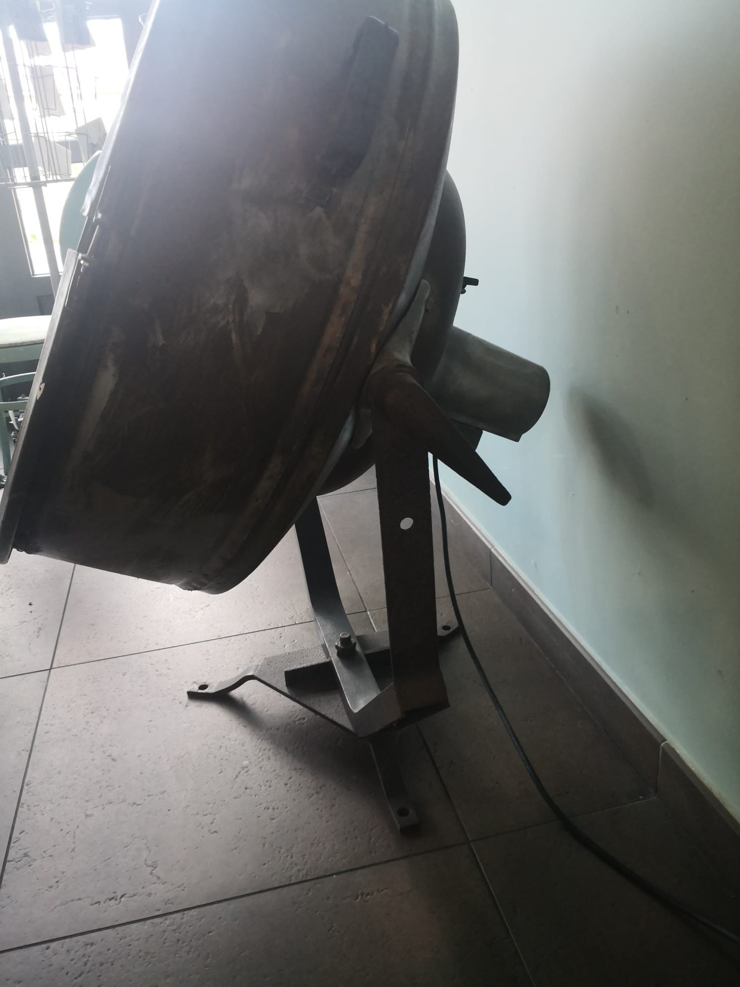 Vintage projector, football stadium, 50s, lighthouse