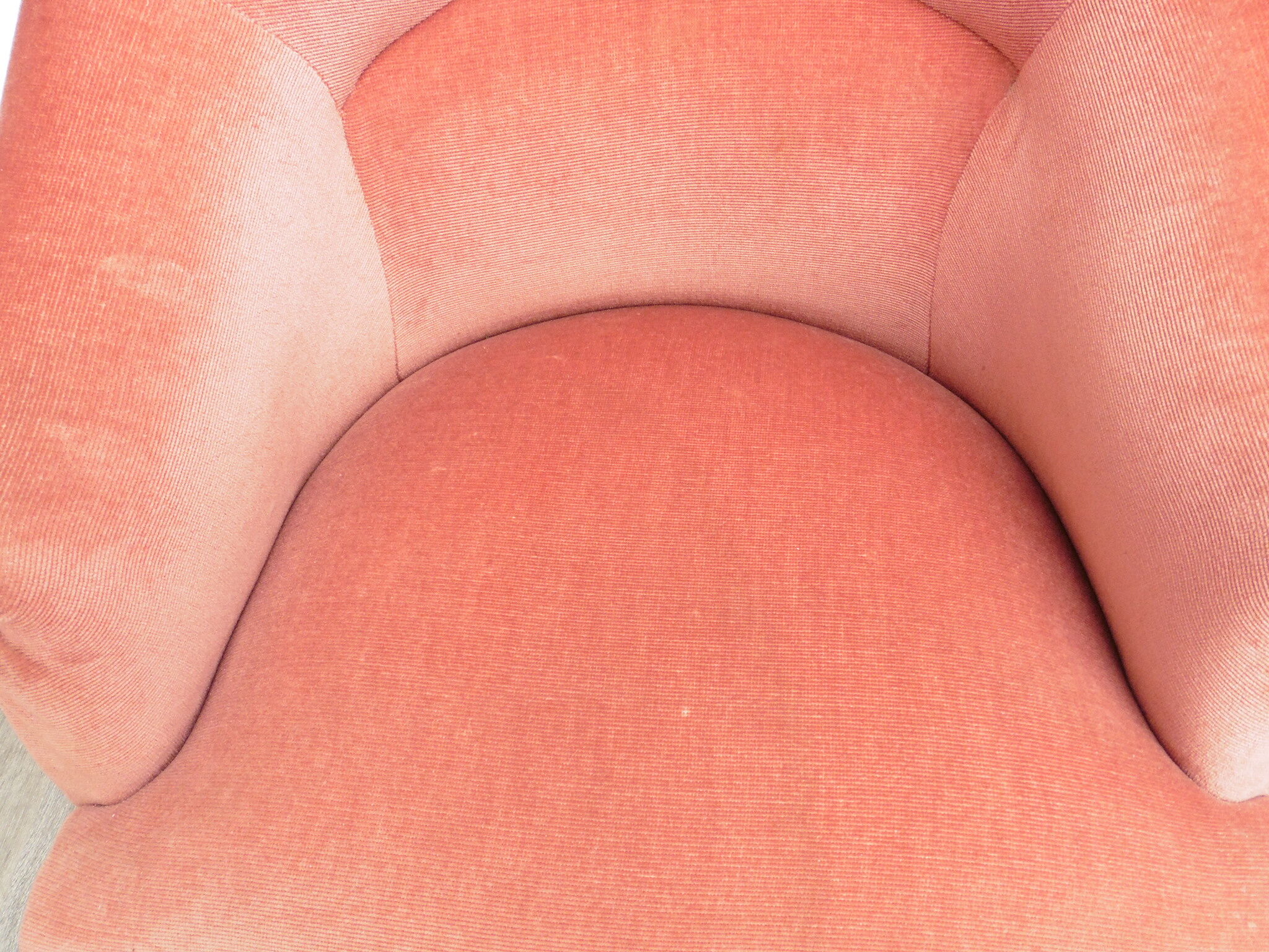 Toad armchair pink