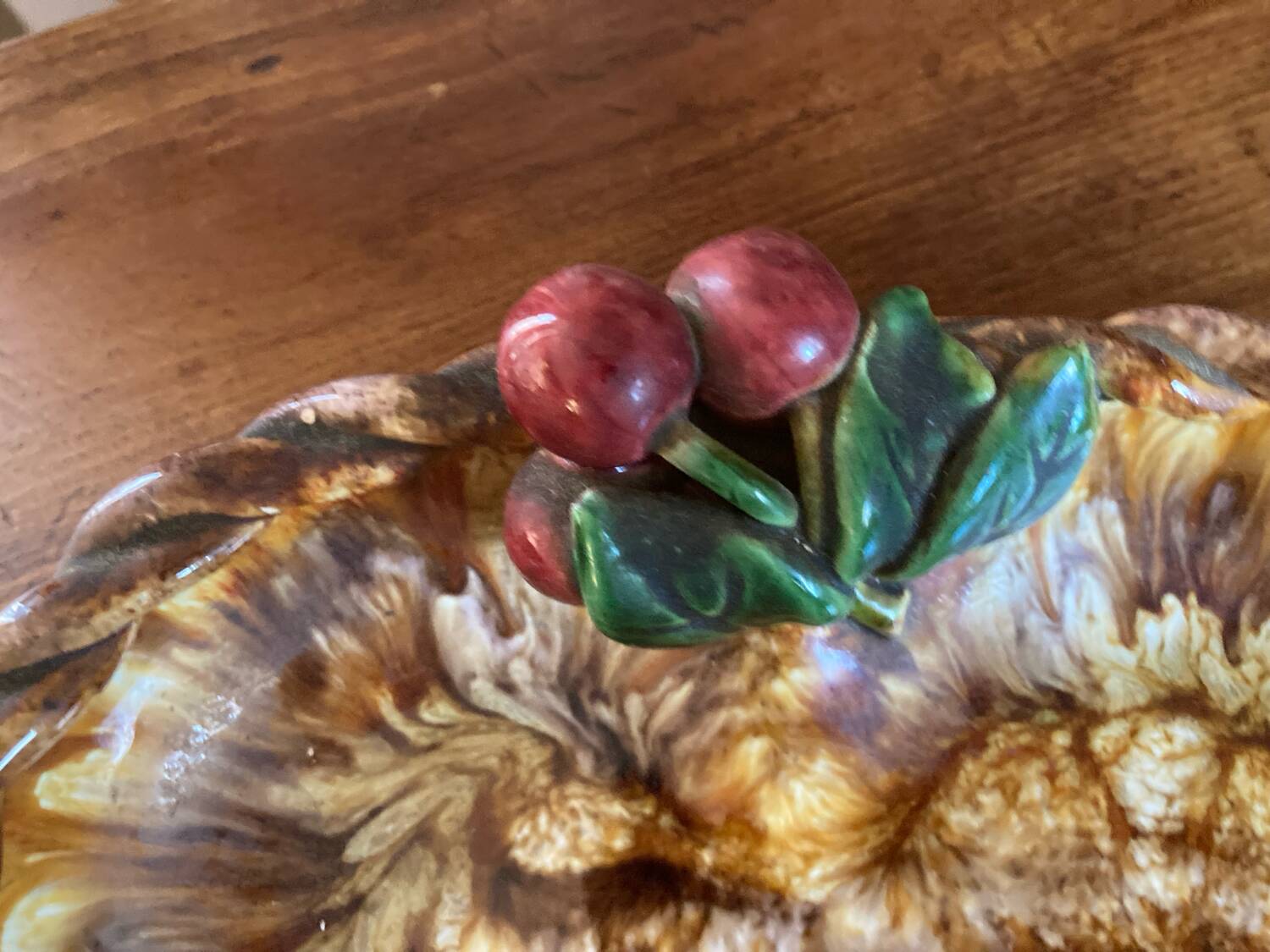 Fruit dish