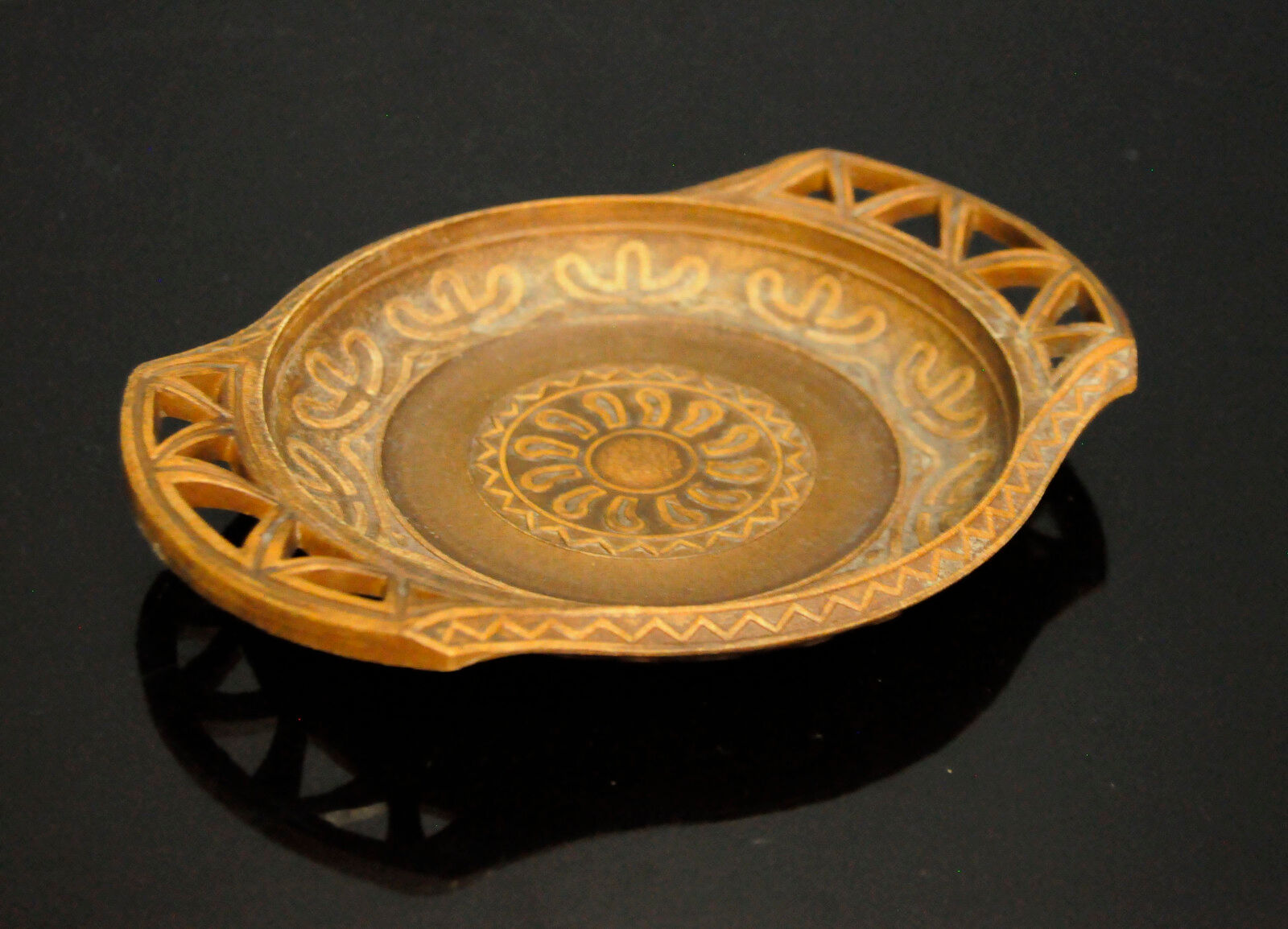 Italian tray signed from the 70s