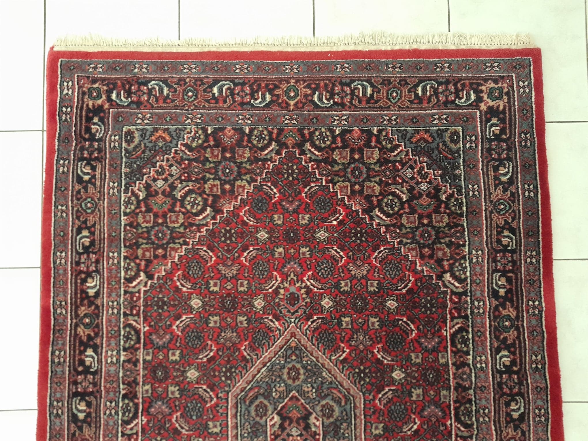 Handmade Indo-Bidjar rug 195x124cm