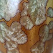 Vase en céramique à émail cristallisé irisé, deux anses, pièce décorative