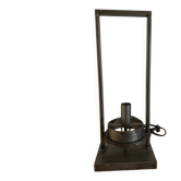 Superbe pied de lampe à poser en métal brut au style industriel et bru
