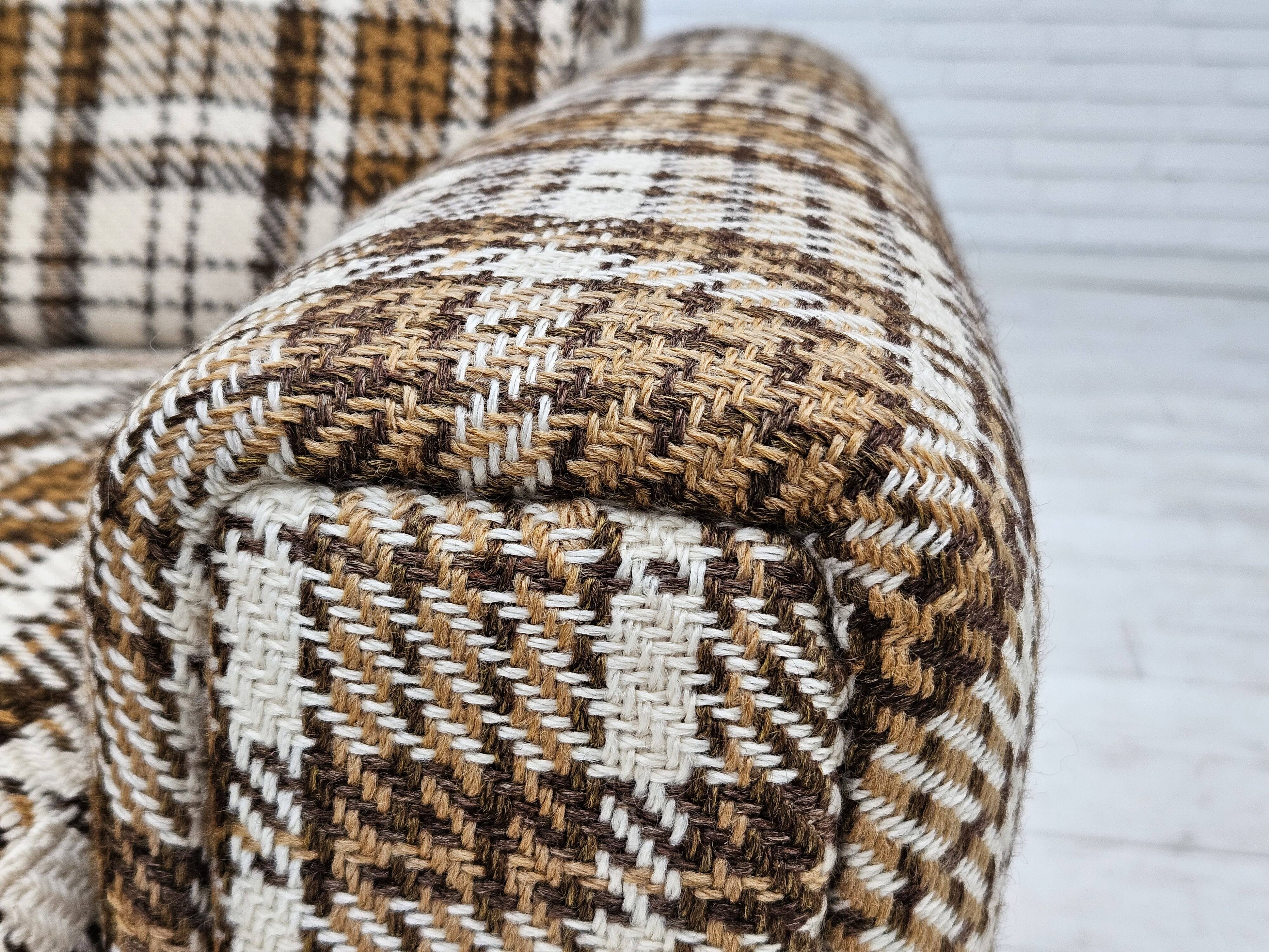 Années 1970, canapé danois 2 places