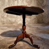 Antique Georgian tilt-top oak table from around 1800 – Round tripod side table 80 cm
