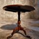 Antique Georgian tilt-top oak table from around 1800 – Round tripod side table 80 cm