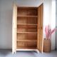 Armoire parisienne rose poudrée
