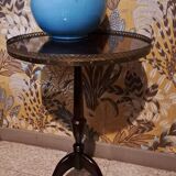 Varnished pedestal table brown color 3 feet classic style 1970s to 3 feet