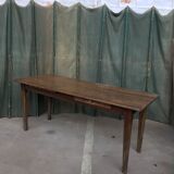 Farm table