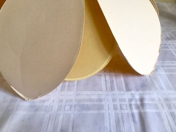 Suspension fleur pétales