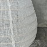 Small Japanese-style table lamp in linen, metal and rattan in the shape of a drop H50 D30