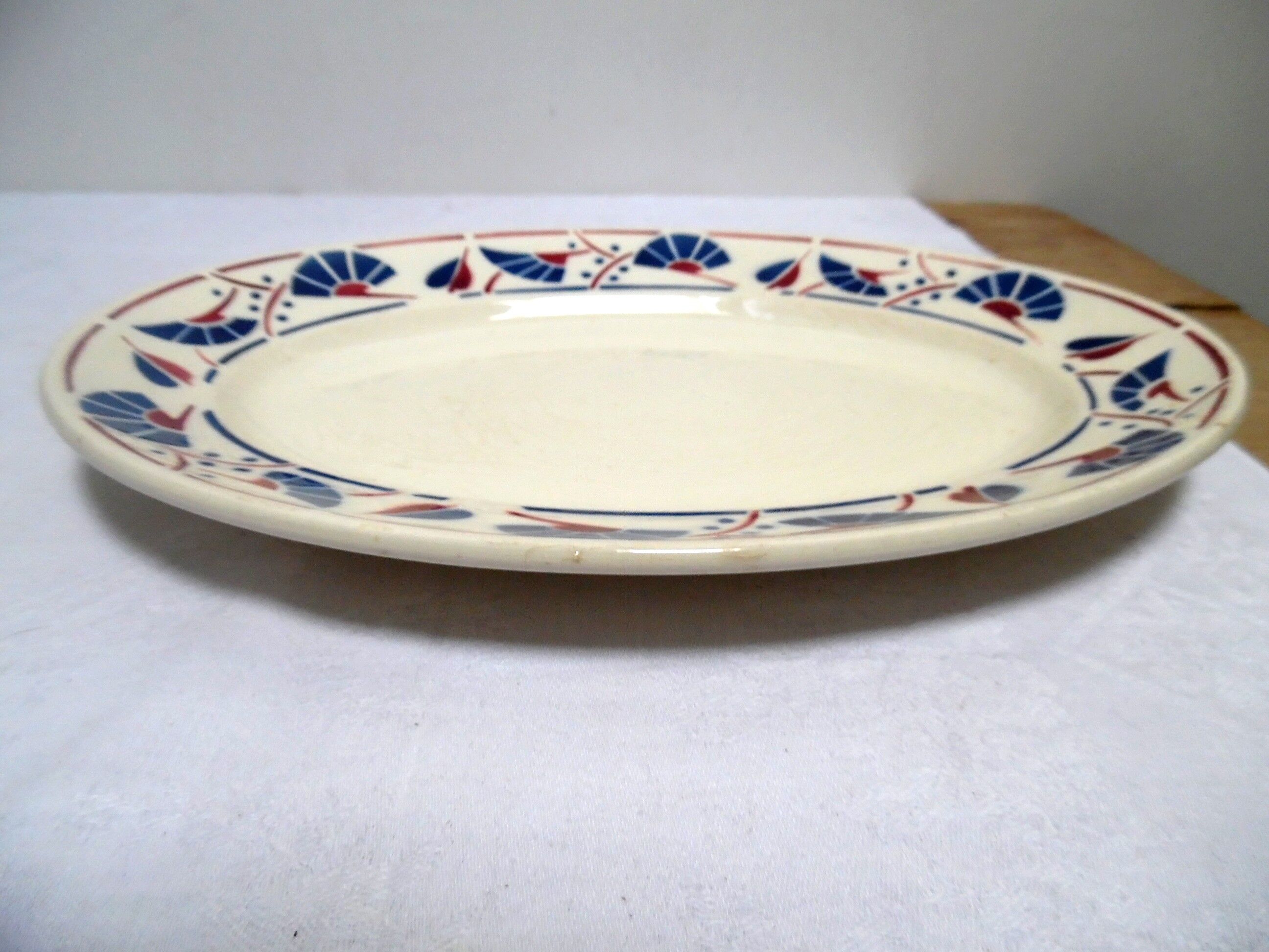 Oval earthenware art deco dish