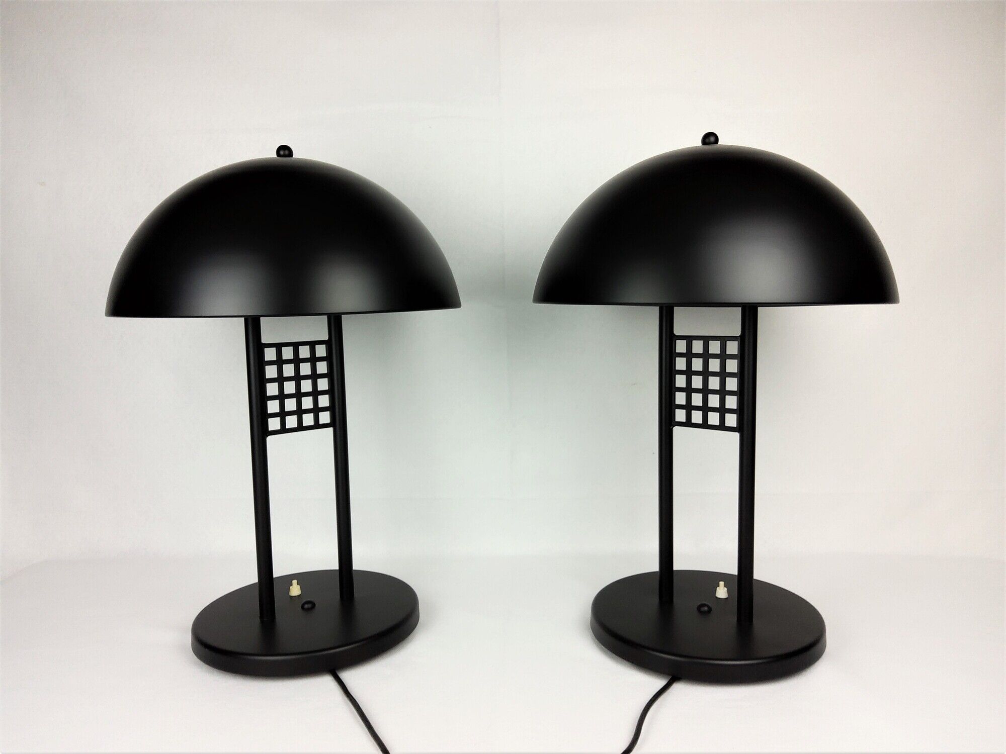 Pair of vintage table lamps, black lace-up metal 1980