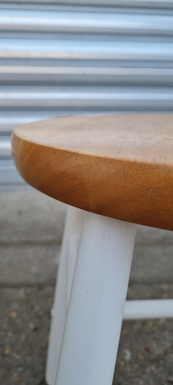 Scandinavian stool