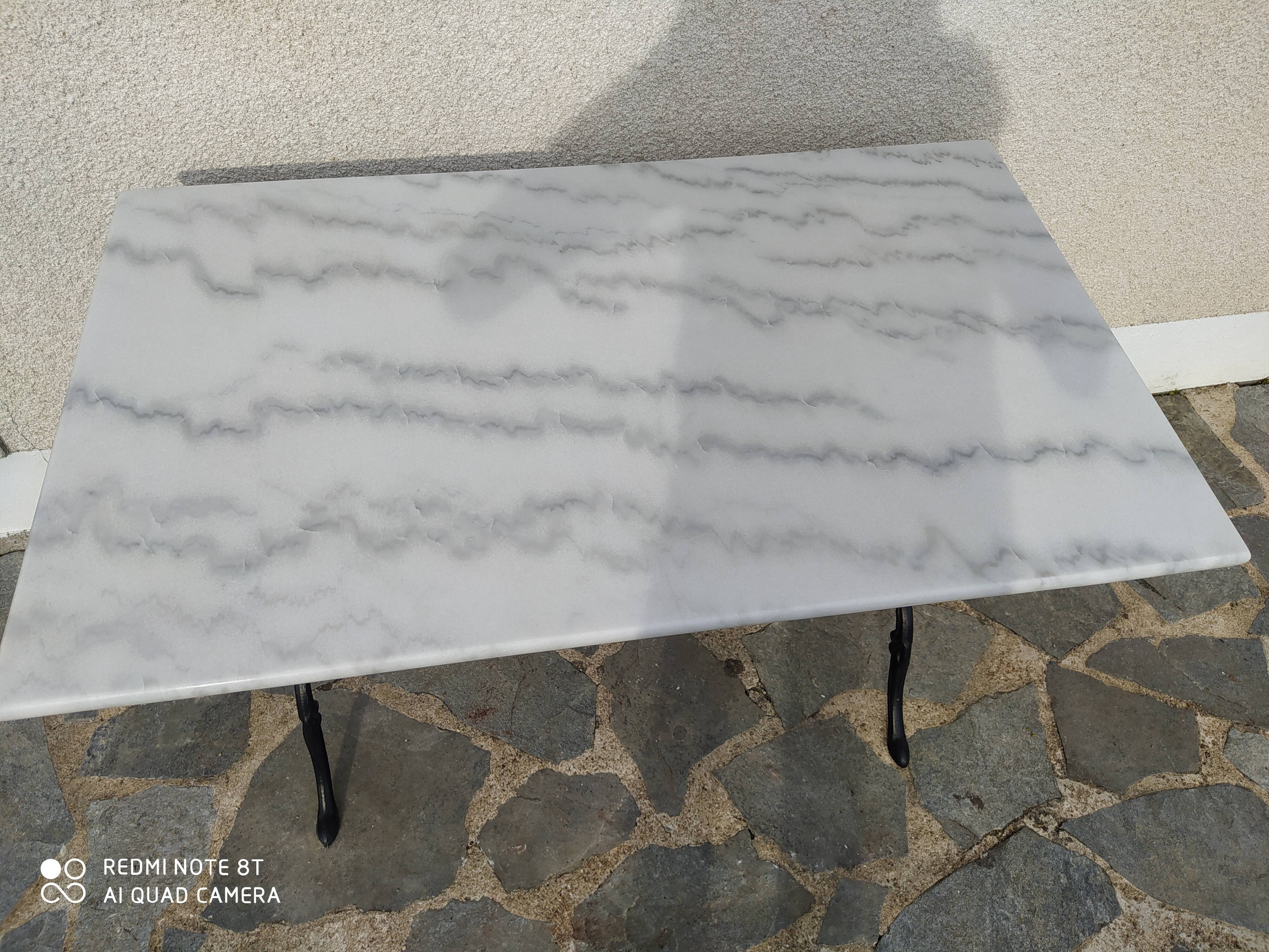 Table bistro plate marble foot cast iron