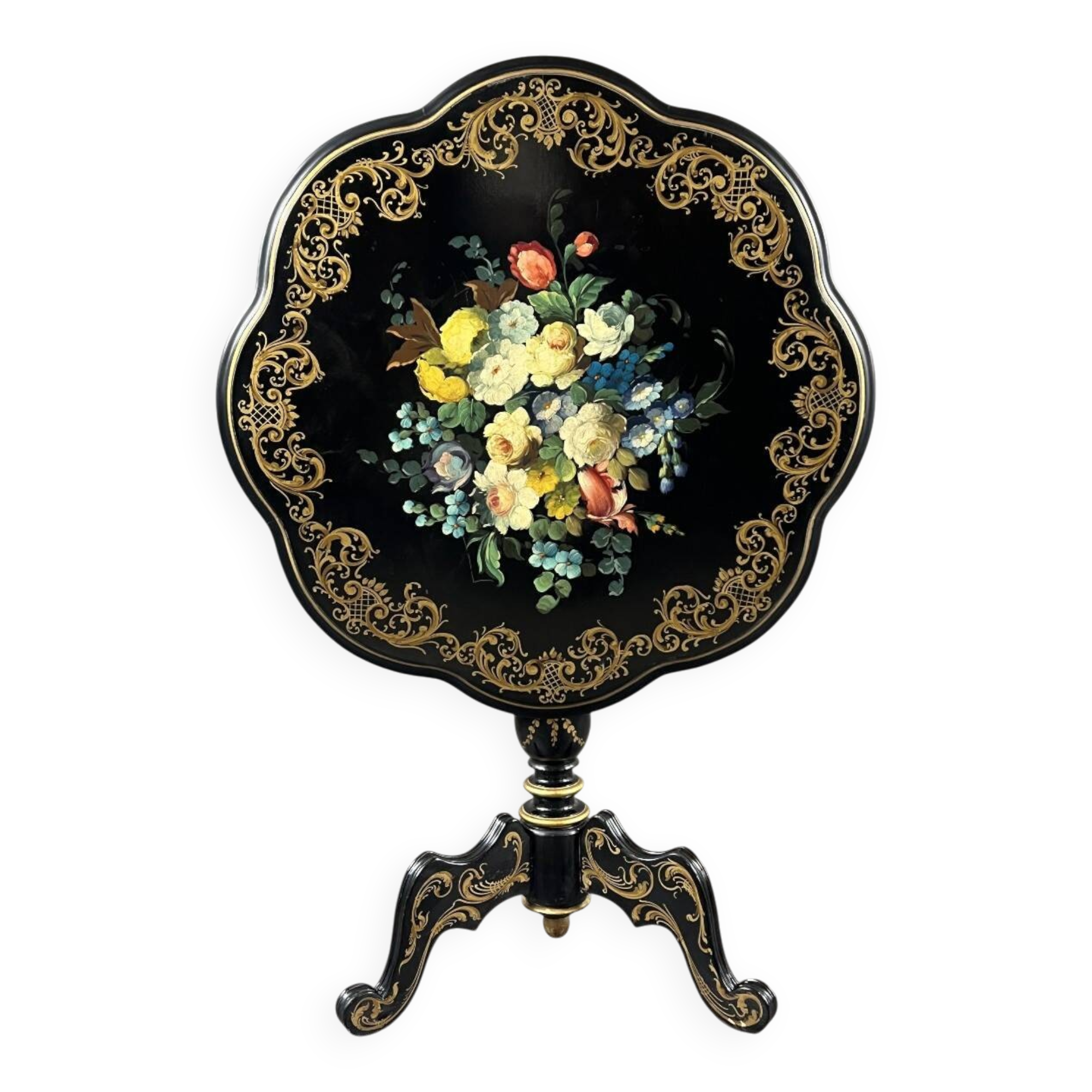 Napoleon III lacquered gueridon table with floral decoration, 19th century.