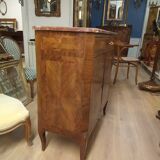 Commodity in rosewood veneer