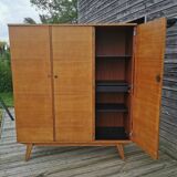Vintage dressing cabinet