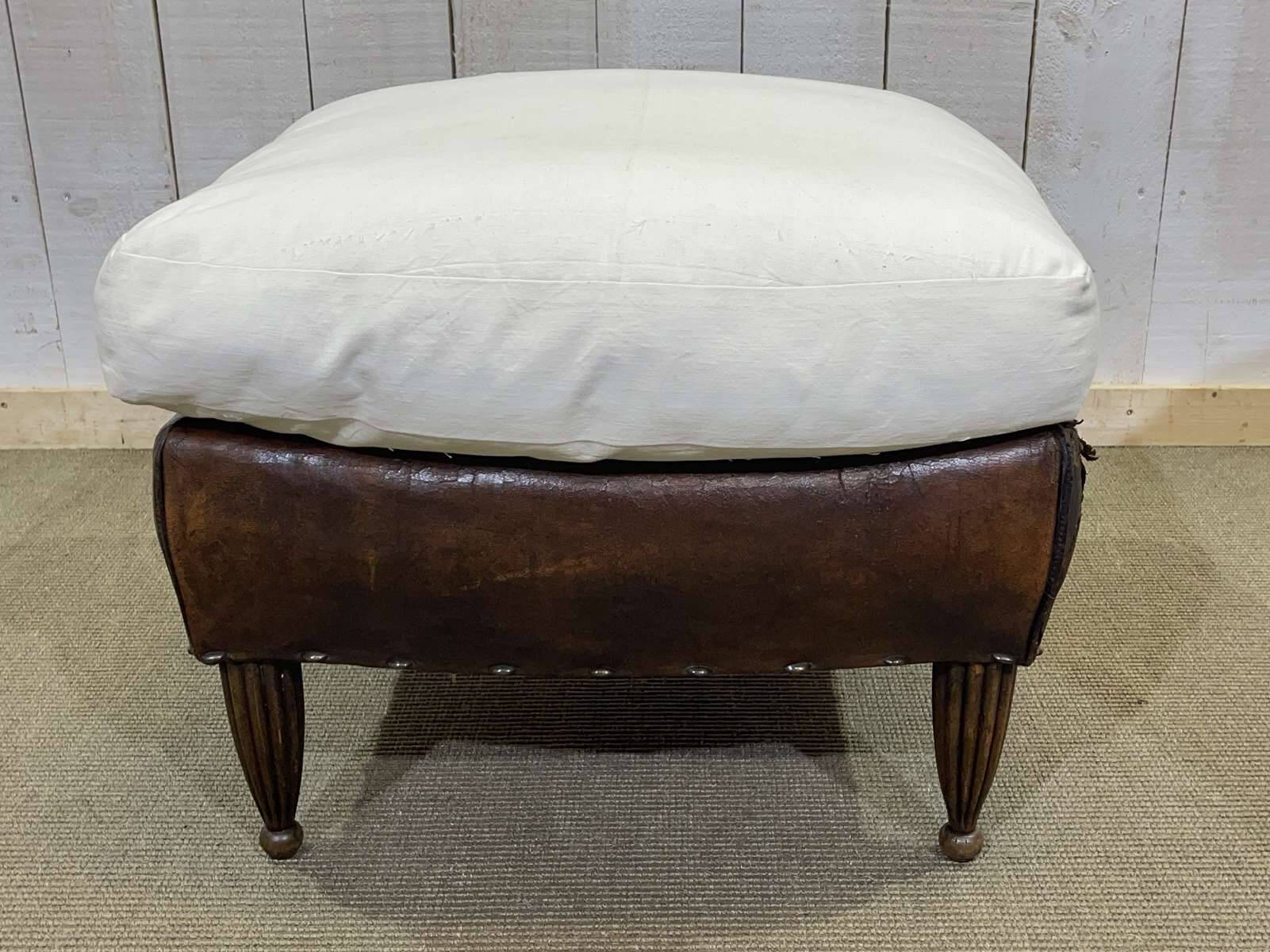 Art Deco period club lounge in leather and fabric seating