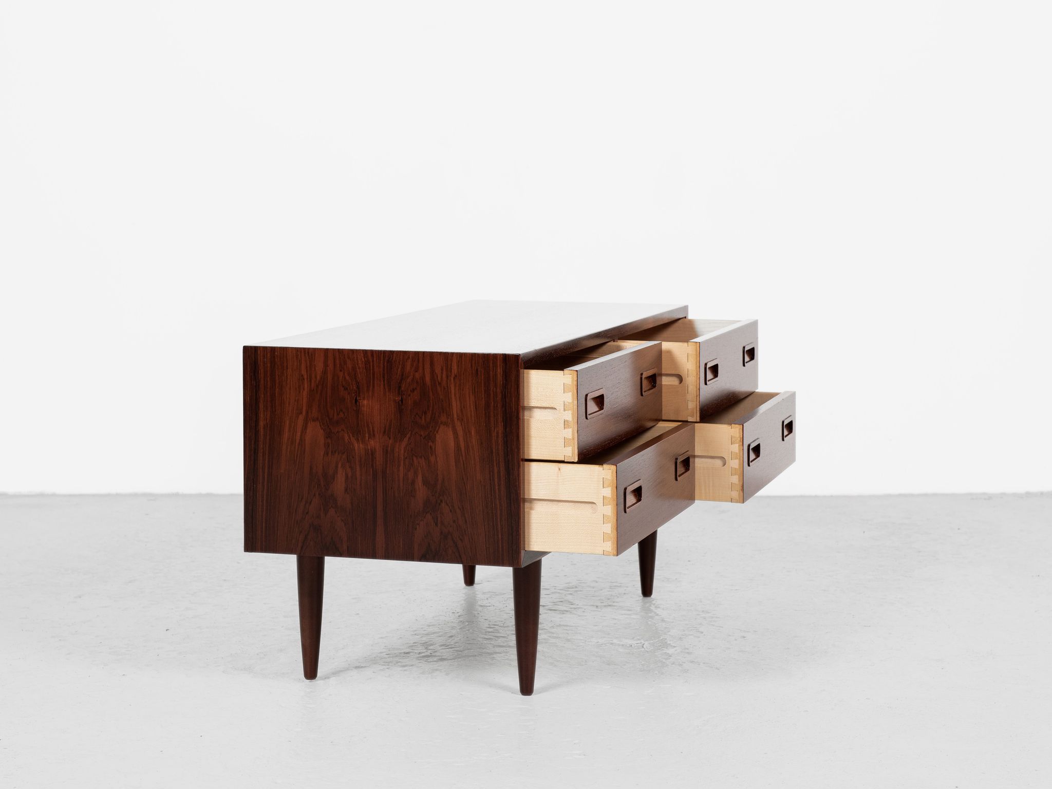 Midcentury Danish low chest of 2x2 drawers in rosewood by Hundevad 1960s