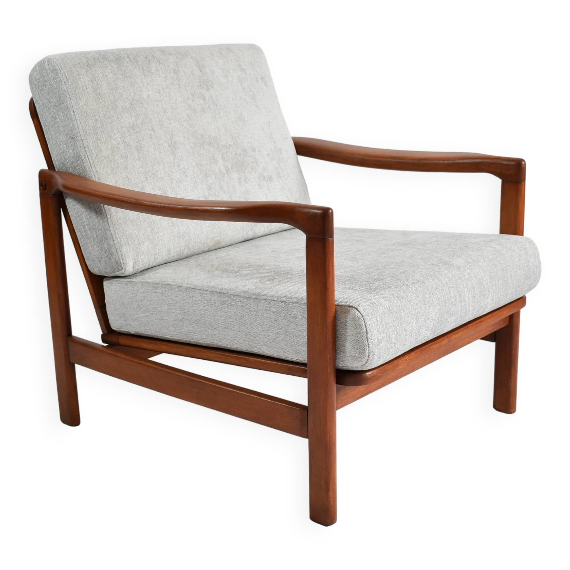 Fauteuil scandinave restauré des années 60, icône polonaise