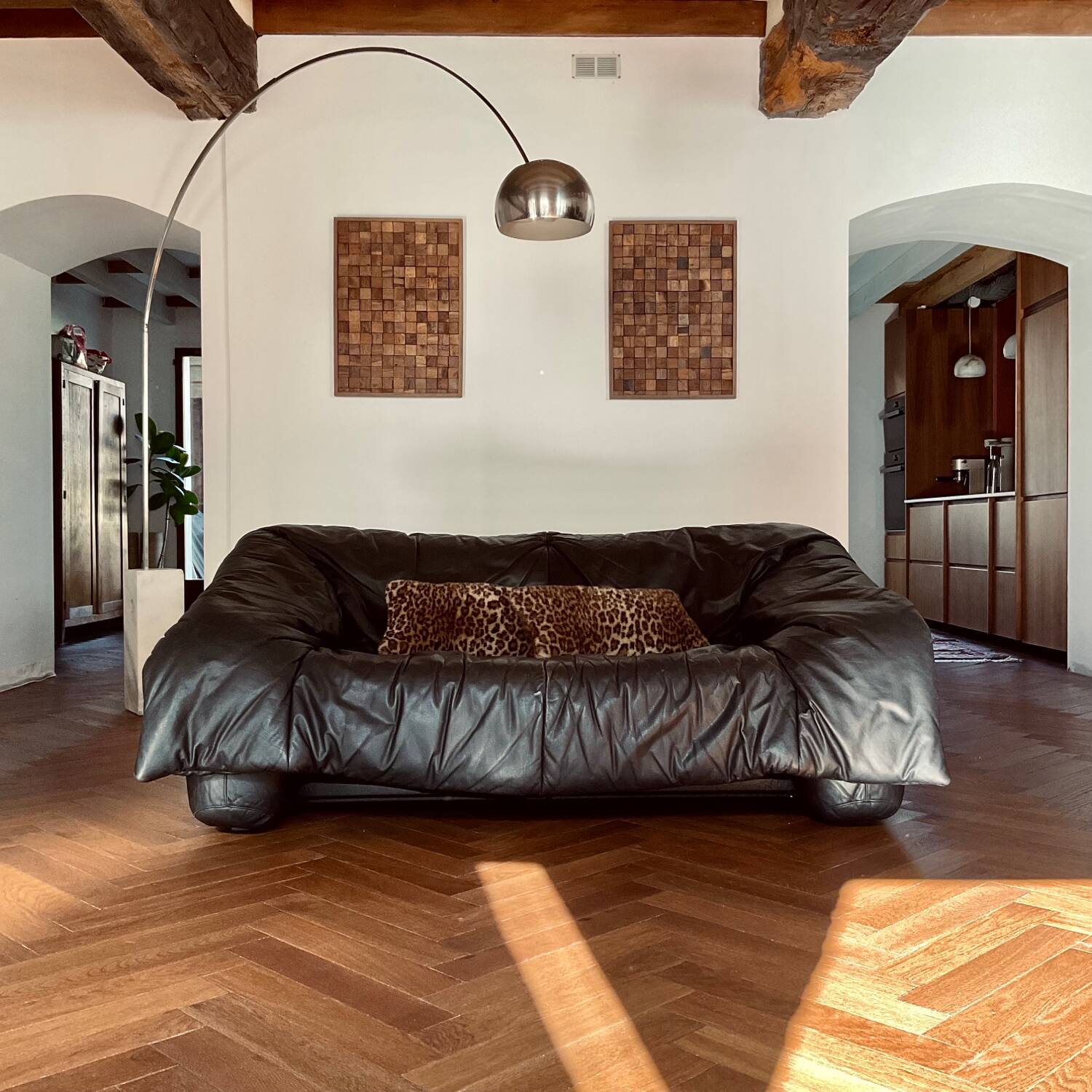 Pair of "Flou flou" Ligne Roset sofas by De Pas, D Urbino, Lomazzi vintage 80s