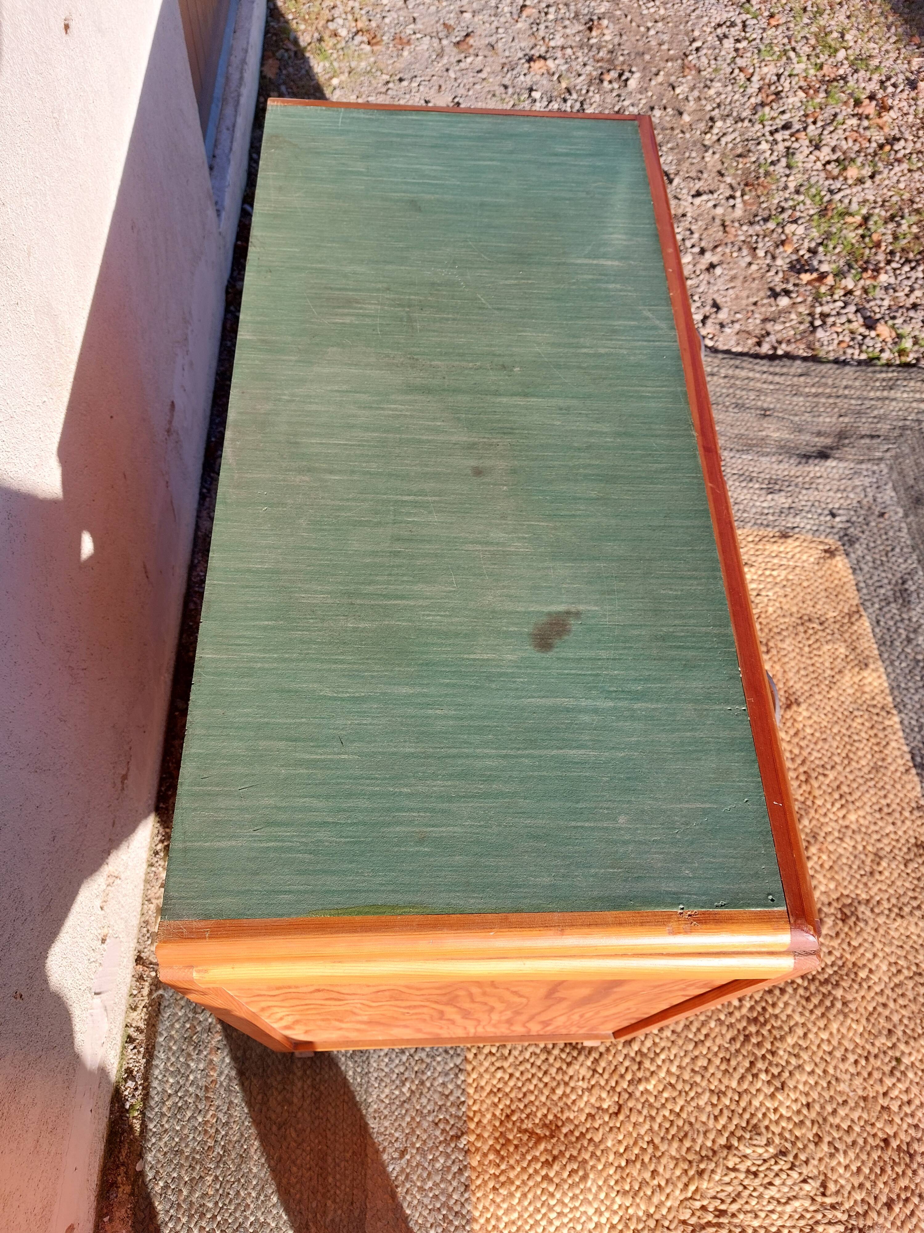 Mado buffet, vintage