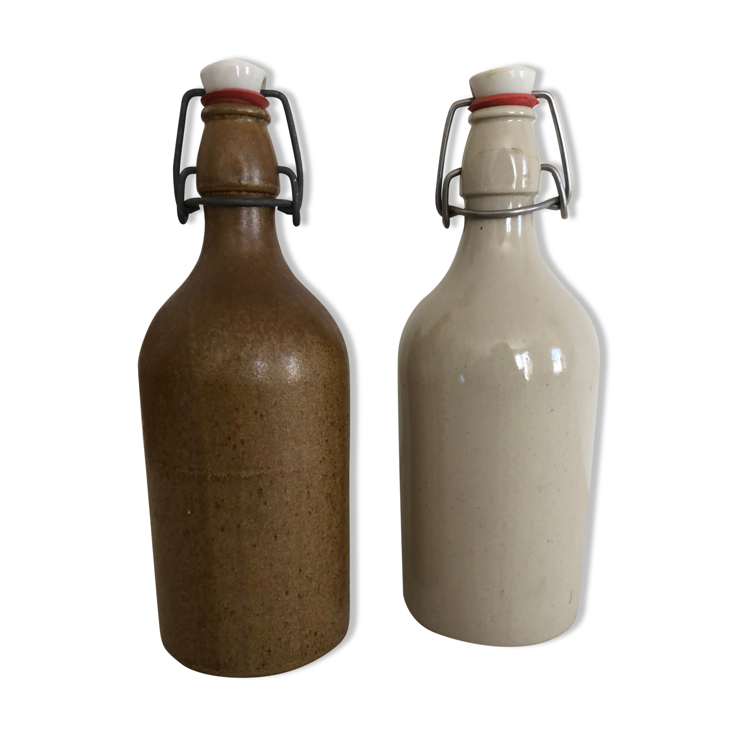 Duo de bouteilles en grès