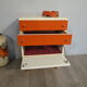 Meuble d'appoint vintage orange