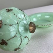 Bonbonnière opaline vert jade