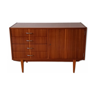 Enfilade moderniste des années 1970