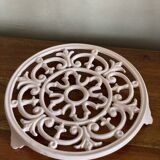 Cast iron trivet