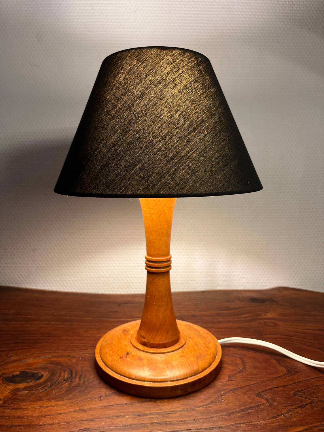 Small wooden table lamp from the 60s
