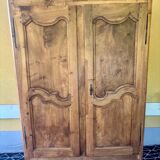 Armoire ancienne française en noyer massif – style Louis XV, fin XIXe siècle