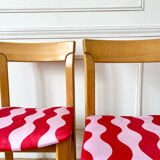 Paire de chaises en orme, années 1970