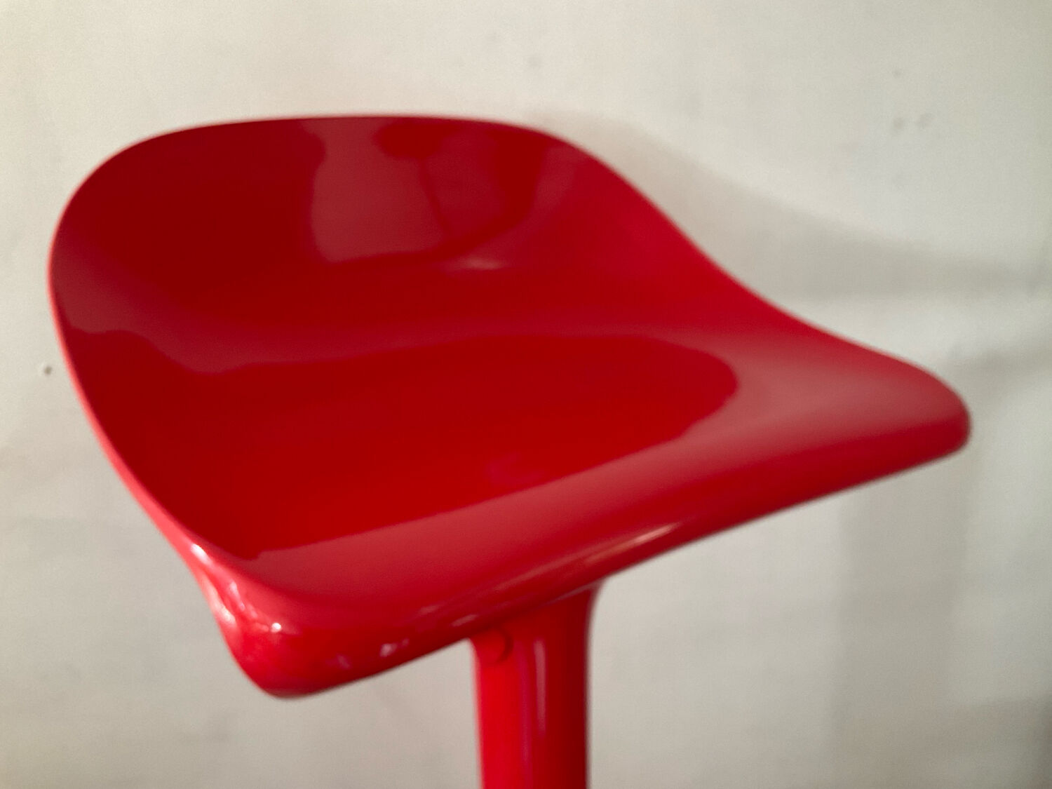 Spoon stool for Kartell by Antonio Citterio